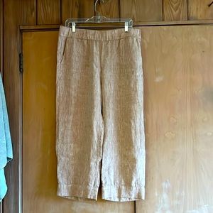 J. Jill Linen Wheat color Crops - trapunto stitched on hem and back pocket